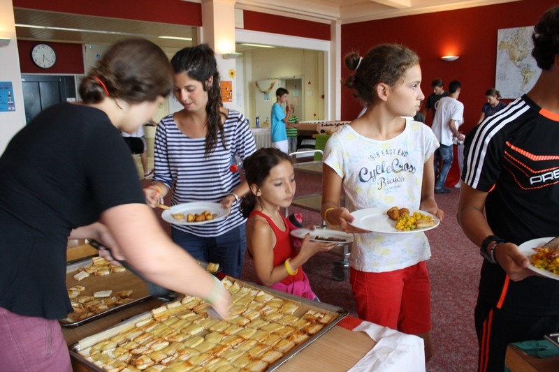 Village Camps International Summer Camp Leysin, Switzerland 2026-08-15 https://www.villagecamps.com/journals_admin/images/715-19-inter (70).jpg